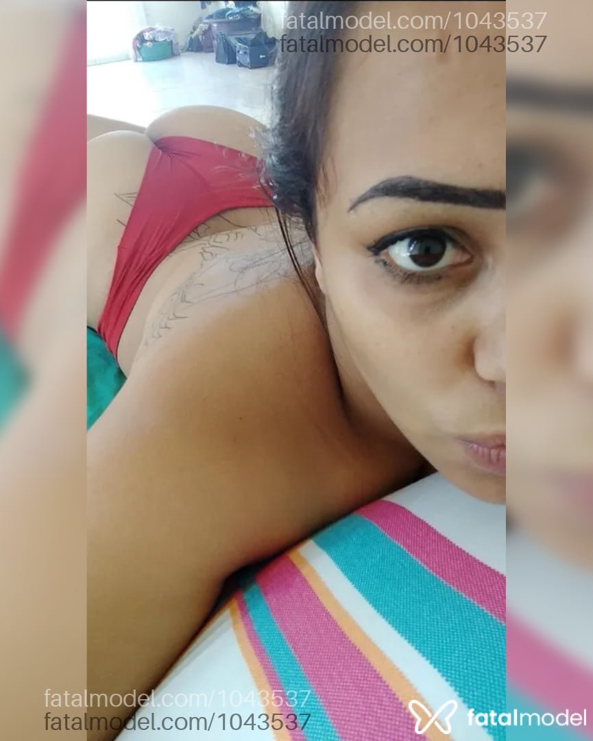 Acompanhante mulher com cabelo castanho de olhos castanhos - Beatriz Acompanhante mulher com cabelo castanho de olhos castanhos - Beatriz
