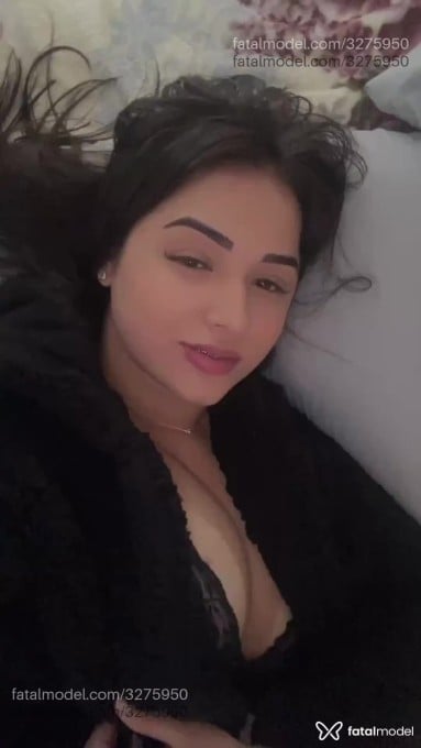 Acompanhante mulher com cabelo castanho de olhos castanhos em São José - Vitoria