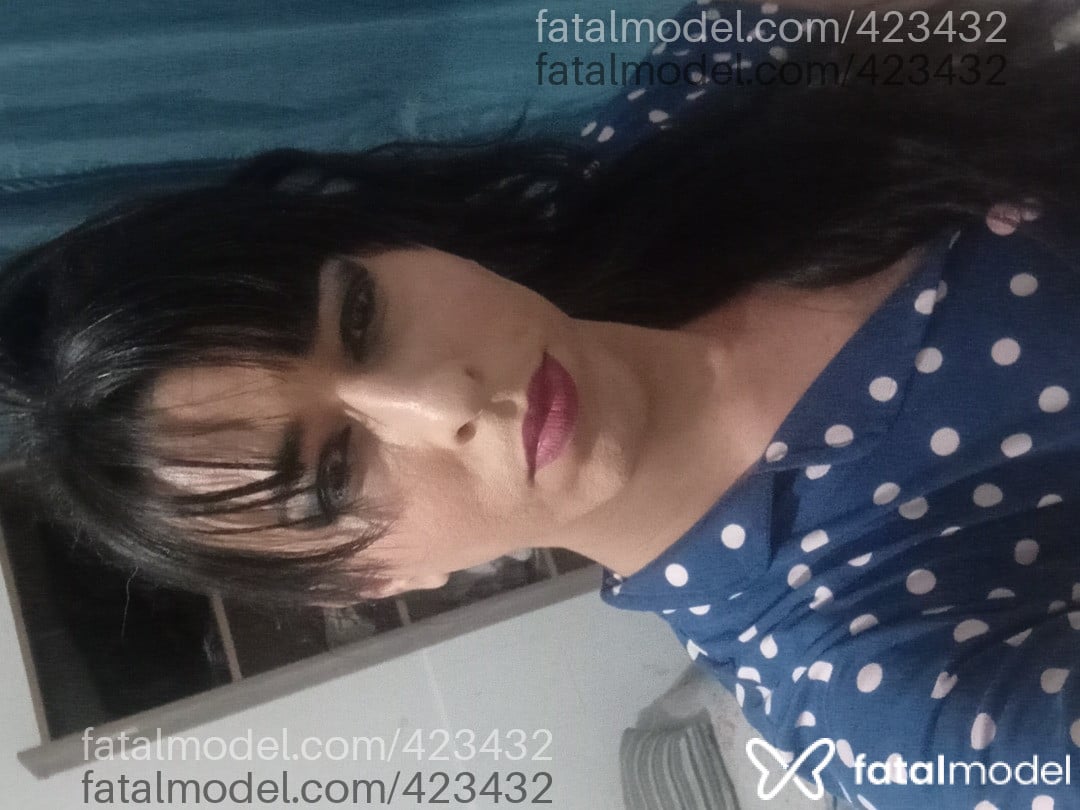 Acompanhante travesti com cabelo castanho de olhos mel em Jaraguá do Sul Acompanhante travesti com cabelo castanho de olhos mel em Jaraguá do Sul - Bruna