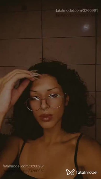 Acompanhante mulher trans morena (o) de olhos castanhos em Itajaí - Ingrid