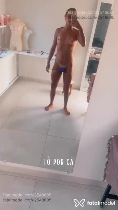 Acompanhante mulher trans morena (o) de olhos castanhos em Ourinhos - Hanna Albuquerque