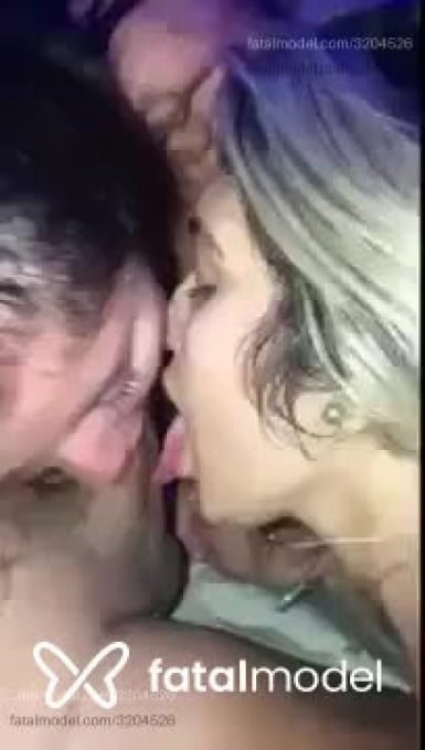 Acompanhante homem com cabelo castanho de olhos castanhos em Valparaíso de Goiás Acompanhante homem com cabelo castanho de olhos castanhos em Valparaíso de Goiás - Diogo