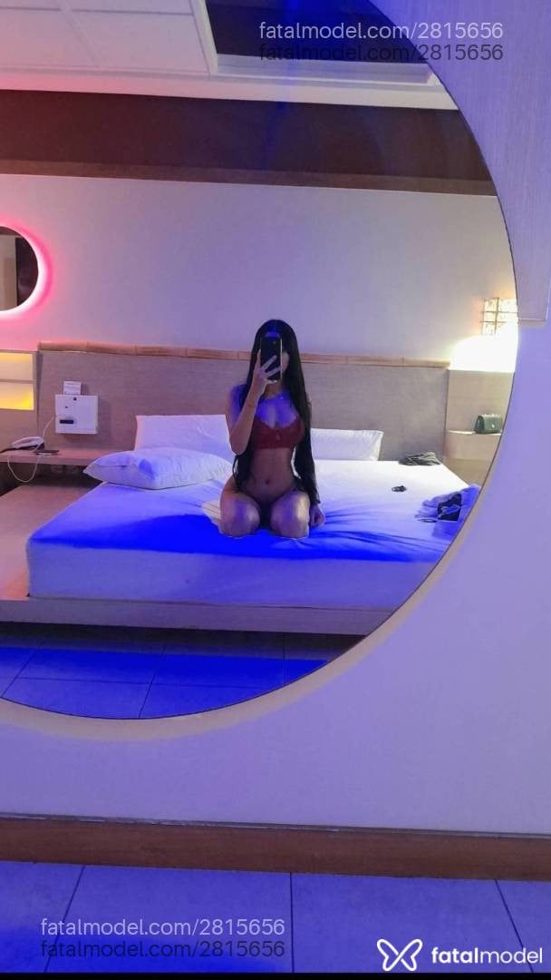 Acompanhante mulher morena (o) de olhos pretos em Fortaleza - Cristal