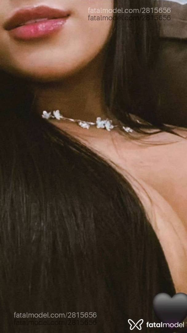 Acompanhante mulher morena (o) de olhos pretos em Fortaleza - Cristal