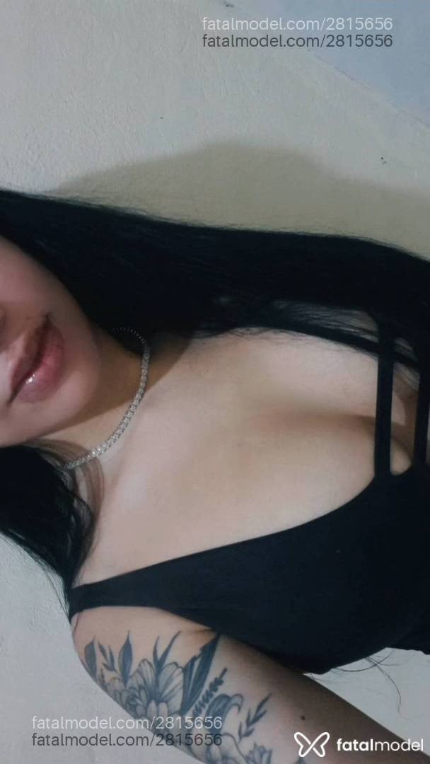 Acompanhante mulher morena (o) de olhos pretos em Fortaleza - Cristal