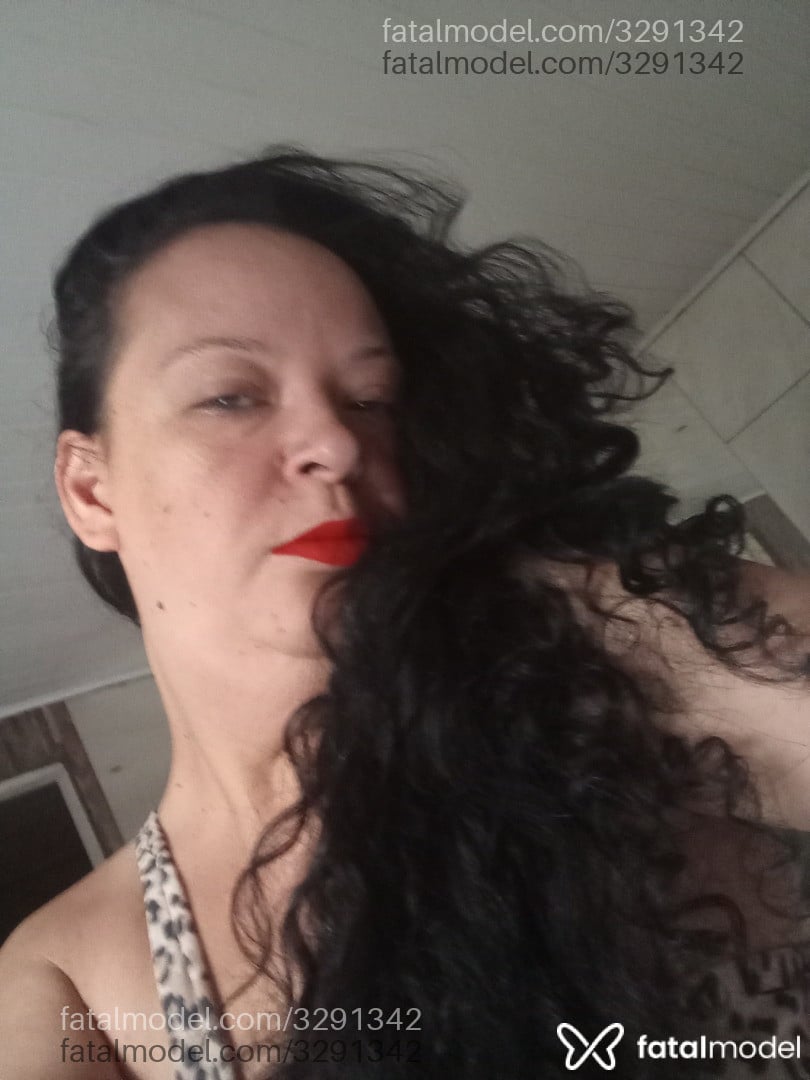 Acompanhante mulher com cabelo castanho de olhos verdes em Uruguaiana Acompanhante mulher com cabelo castanho de olhos verdes em Uruguaiana - Pricila