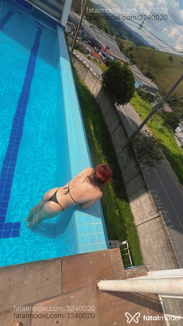 Acompanhante mulher trans ruiva (o) de olhos castanhos em Volta Redonda - Bruna