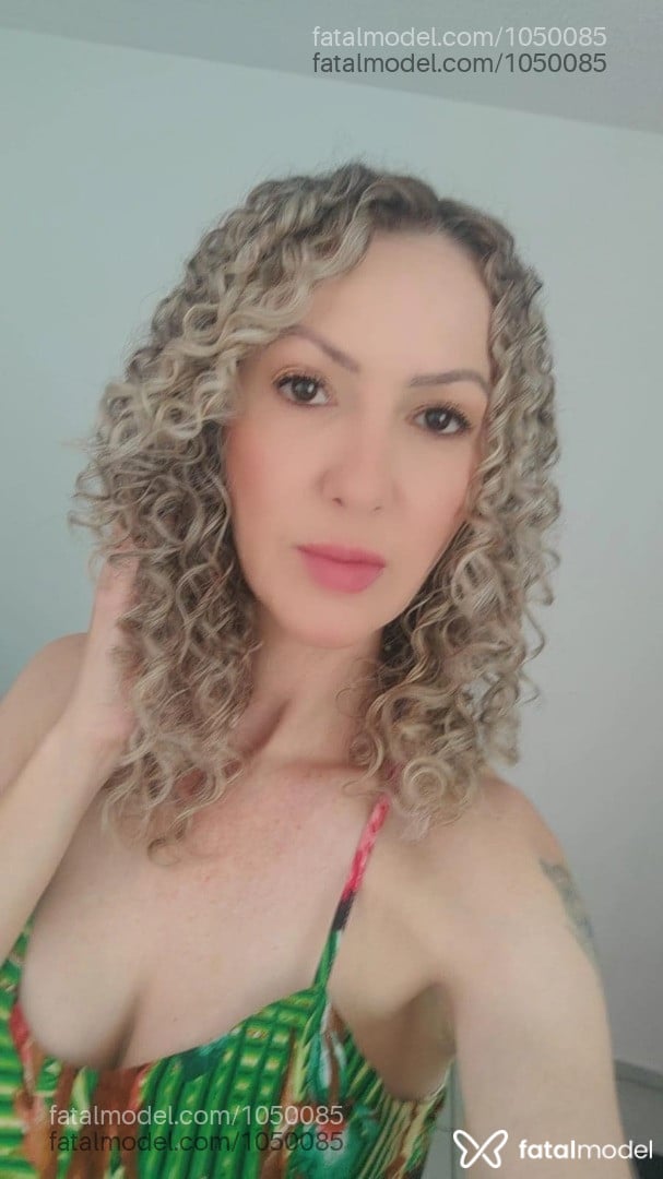 Acompanhante mulher loira (o) de olhos castanhos em Campo Grande - Aline Formansk