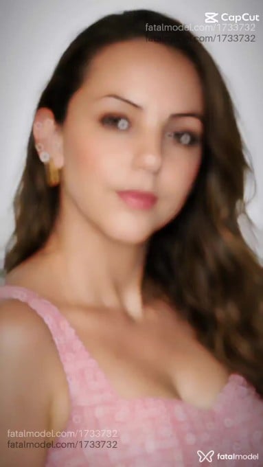 Acompanhante mulher com cabelo castanho de olhos mel em João Pessoa Acompanhante mulher com cabelo castanho de olhos mel em João Pessoa - Danny