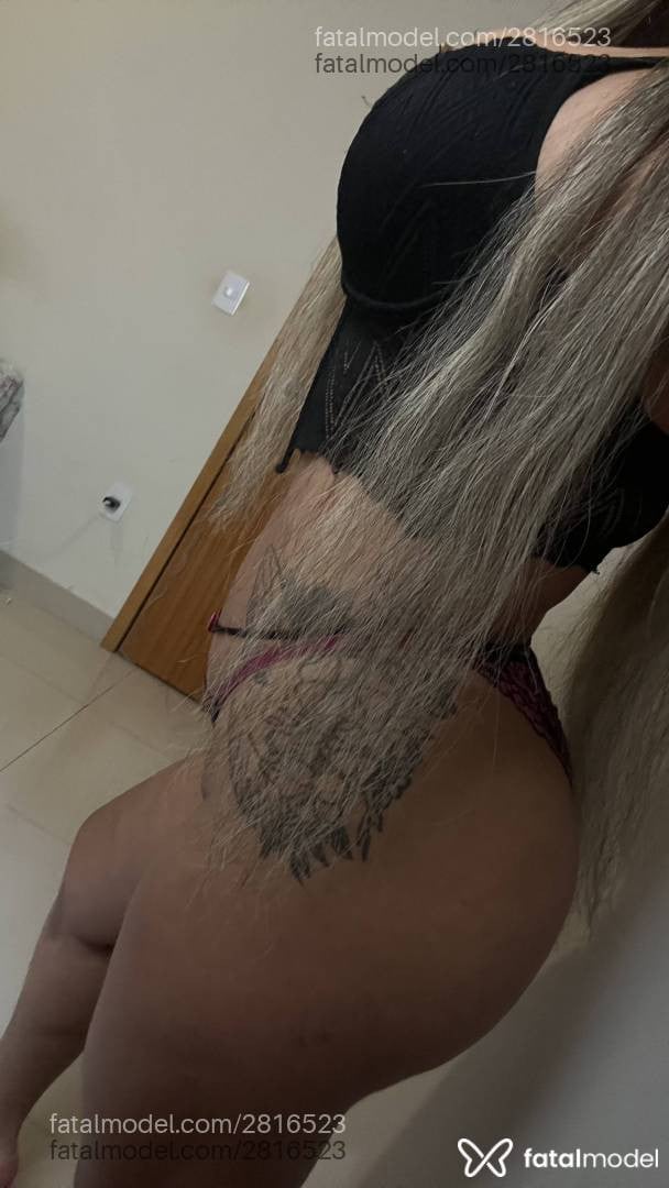 Acompanhante mulher loira (o) de olhos castanhos em Araraquara - Bia