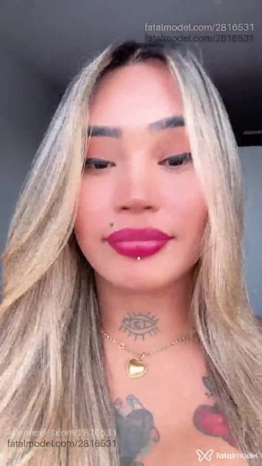 Acompanhante mulher trans loira (o) de olhos pretos em Belém Acompanhante mulher trans loira (o) de olhos pretos em Belém - Gaby Cerejinh