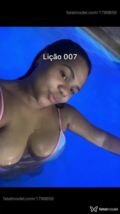 Acompanhante mulher morena (o) de olhos pretos em Belo Horizonte - Tiane
