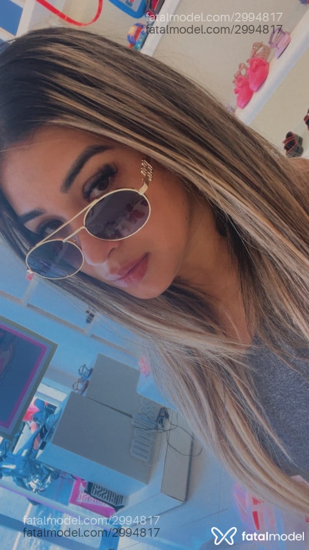Acompanhante mulher com cabelo castanho de olhos mel em Floriano - Luara