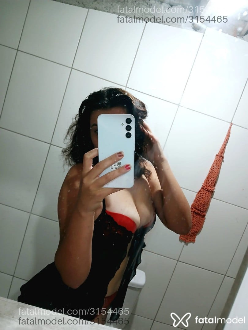 Acompanhante mulher morena (o) de olhos castanhos em Curitiba - Lility