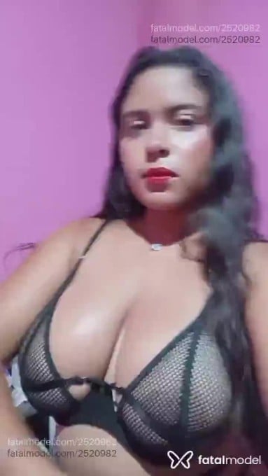 Acompanhante mulher com cabelo castanho de olhos castanhos em Parauapebas - Mayaa