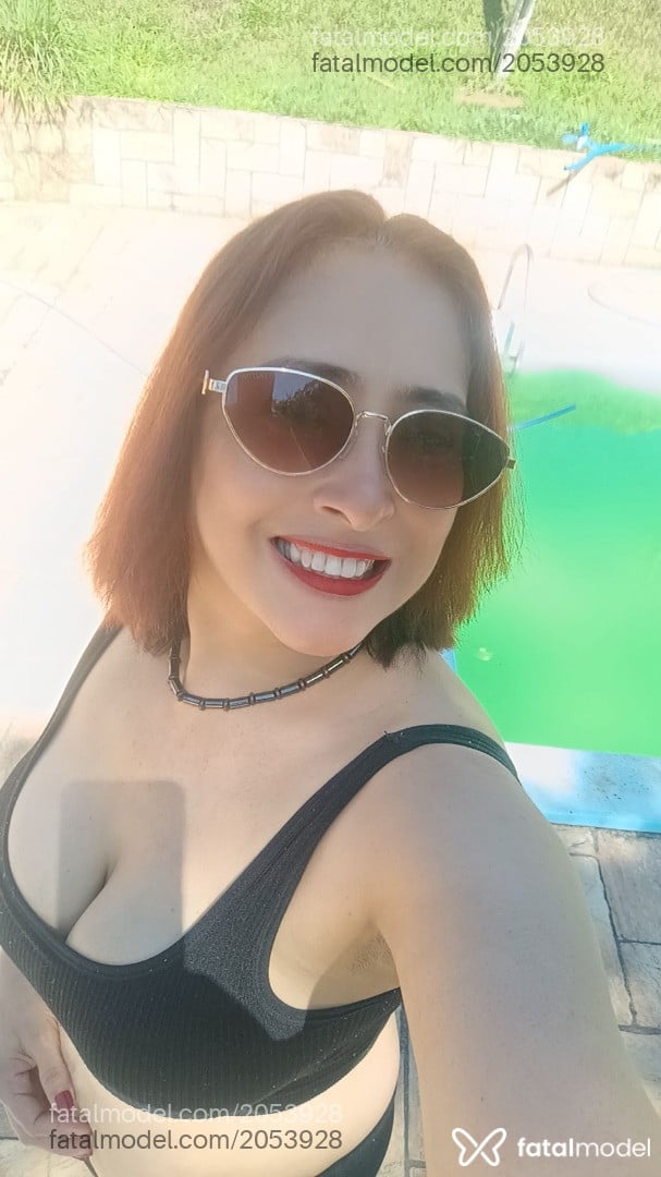Acompanhante mulher ruiva (o) de olhos castanhos em Santo Antônio da Platina - Eliane Massoterape