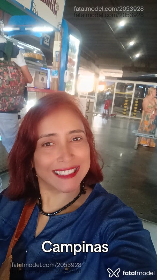 Acompanhante mulher ruiva (o) de olhos castanhos em Santo Antônio da Platina - Eliane Massoterape
