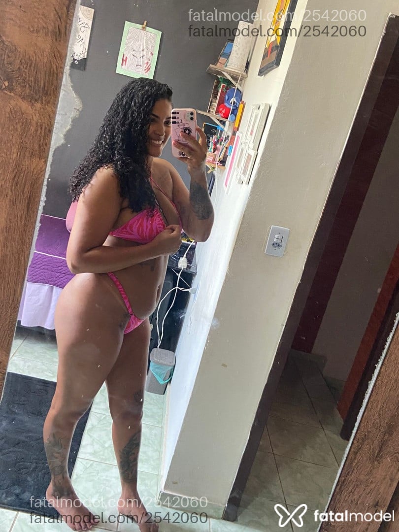 Acompanhante mulher morena (o) de olhos pretos em Rio de Janeiro - Mirella