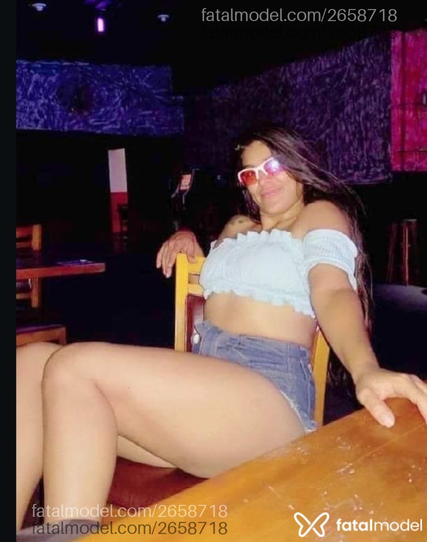 Acompanhante mulher morena (o) de olhos castanhos em Itapetininga Acompanhante mulher morena (o) de olhos castanhos em Itapetininga - Samara Zahir