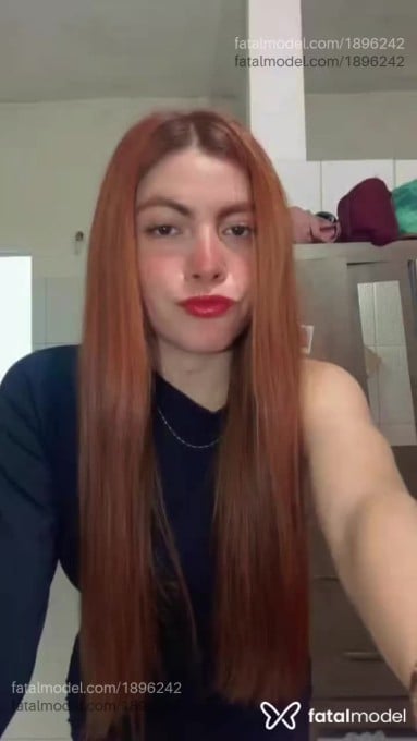Acompanhante mulher ruiva (o) de olhos castanhos em São Luís - Jade