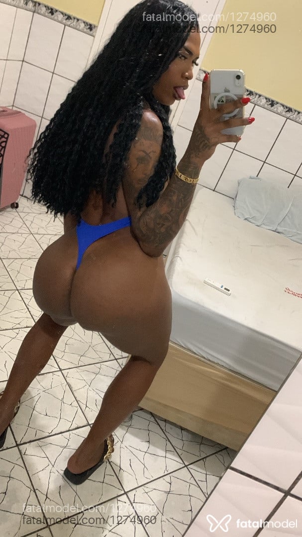 Acompanhante travesti morena (o) de olhos pretos - Brunna Bacelar