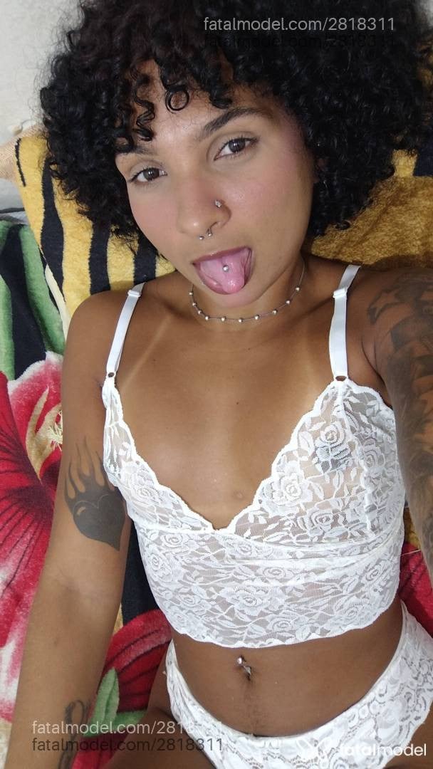 Acompanhante mulher morena (o) de olhos castanhos em Rio de Janeiro - Brenda Costa