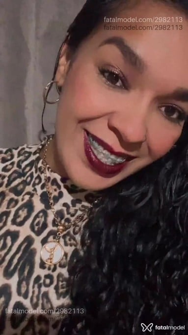 Acompanhante mulher morena (o) de olhos castanhos em Conceição das Alagoas Acompanhante mulher morena (o) de olhos castanhos em Conceição das Alagoas - Cristal