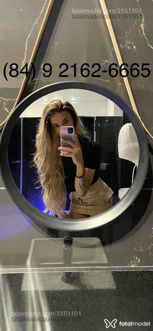 Acompanhante mulher trans loira (o) de olhos castanhos em Natal - Bárbara Duquette
