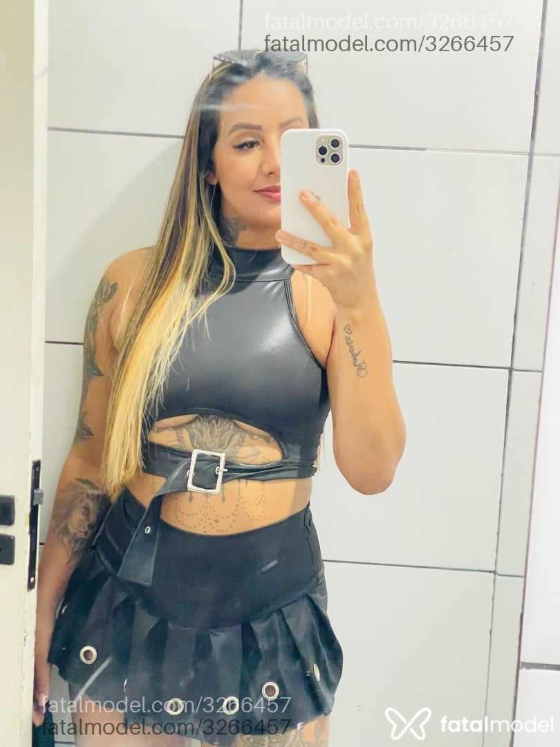 Acompanhante mulher loira (o) de olhos pretos em São Paulo - Victoria