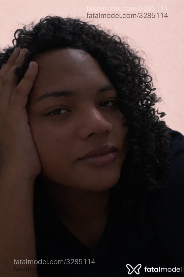 Acompanhante mulher trans morena (o) de olhos castanhos - Angel Acompanhante mulher trans morena (o) de olhos castanhos - Angel