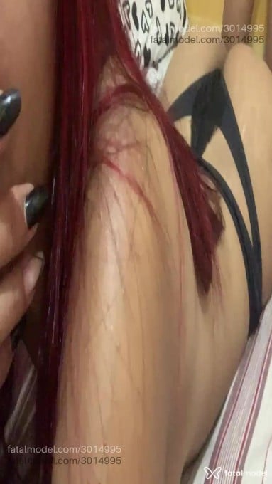 Acompanhante mulher morena (o) de olhos castanhos em Florianópolis - Cris Silva