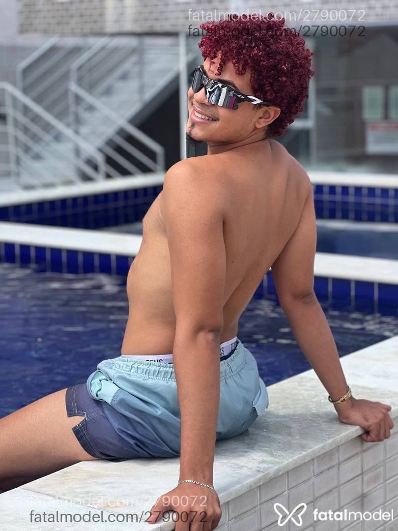 Acompanhante homem morena (o) de olhos pretos em Campina Grande - Lorenzo Moreau