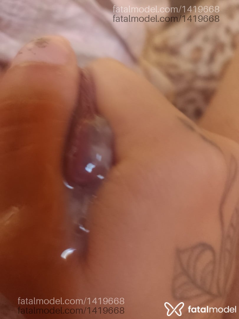 Acompanhante mulher trans loira (o) de olhos castanhos em Guaratinguetá - Baixinhadoprazeres