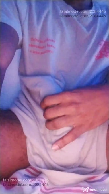Acompanhante homem morena (o) de olhos pretos em Rio Grande - Gabriel