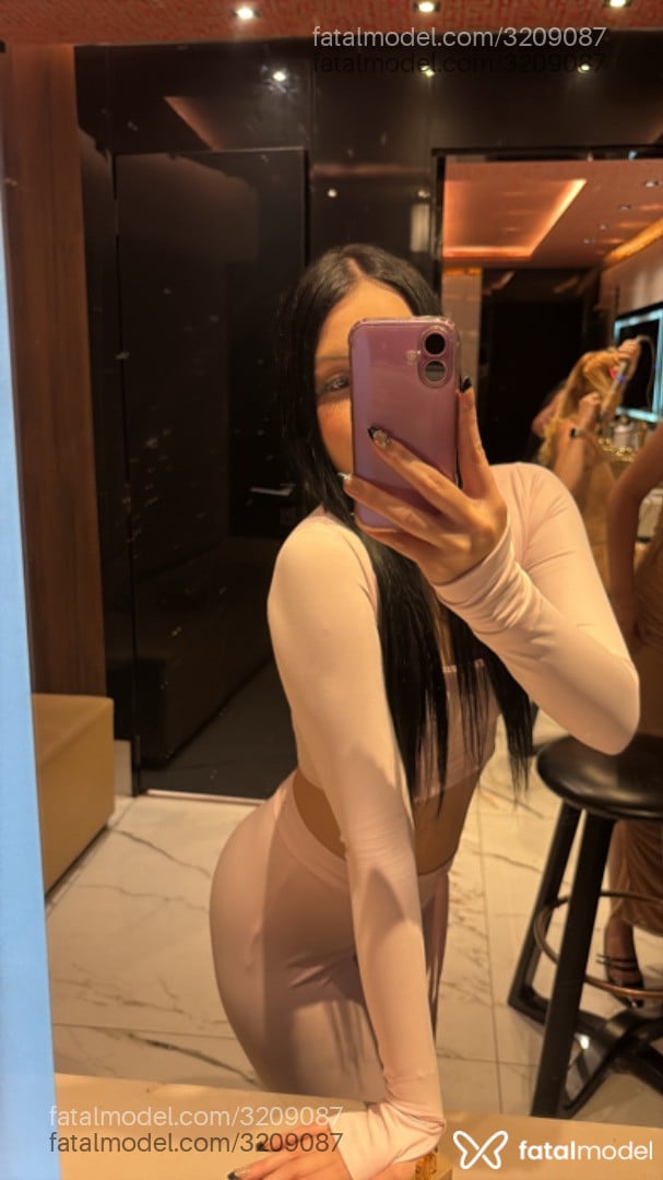 Acompanhante mulher morena (o) de olhos mel em São Paulo - Mirela
