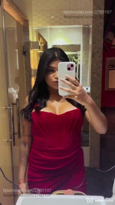 Acompanhante mulher morena (o) de olhos pretos em Praia Grande - Wendyy