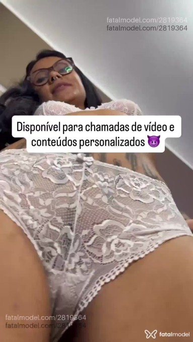 Acompanhante mulher morena (o) de olhos castanhos - Nefer