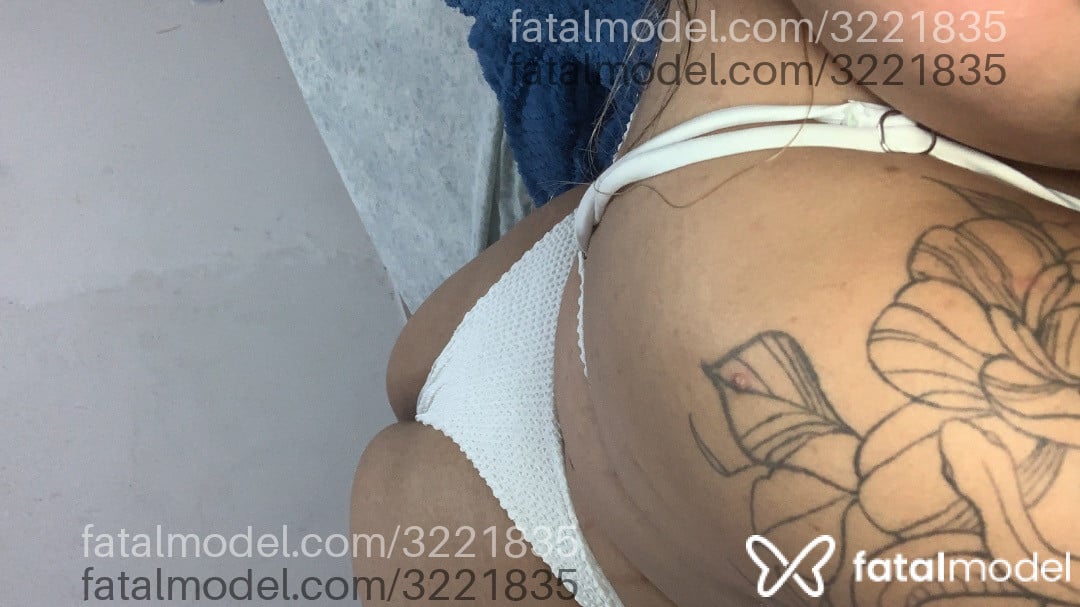 Acompanhante mulher loira (o) de olhos mel em Curitiba - Gabryela