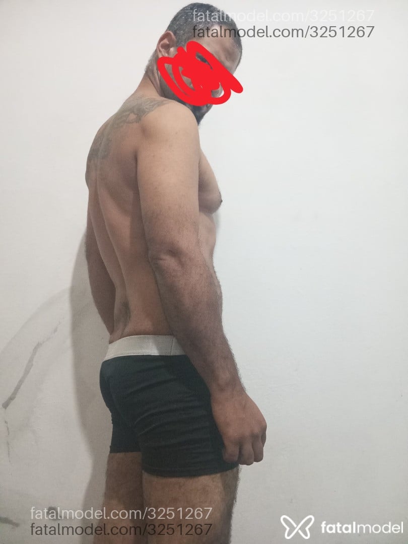 Acompanhante homem morena (o) de olhos castanhos em Pelotas Acompanhante homem morena (o) de olhos castanhos em Pelotas - Ditranquilo