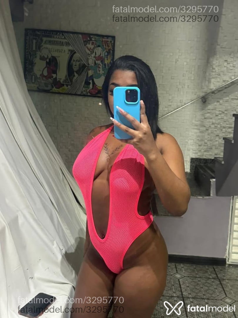 Acompanhante mulher morena (o) de olhos castanhos em Maricá - Aninha