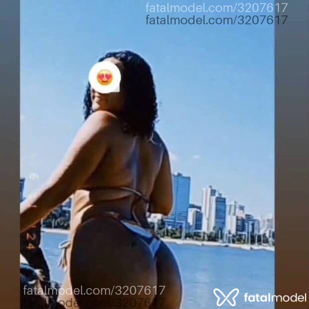 Acompanhante mulher morena (o) de olhos verdes em Vitória Acompanhante mulher morena (o) de olhos verdes em Vitória - Aninha
