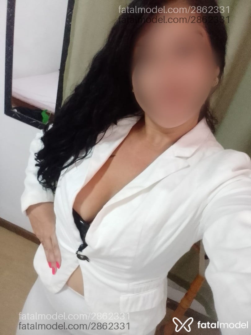 Acompanhante mulher morena (o) de olhos castanhos em Curitiba - Natacha Lopes
