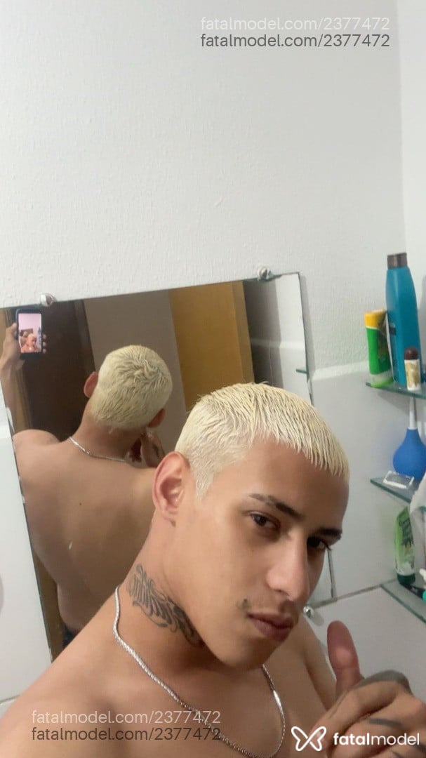 Acompanhante homem morena (o) de olhos castanhos em Goiânia - Guilherme