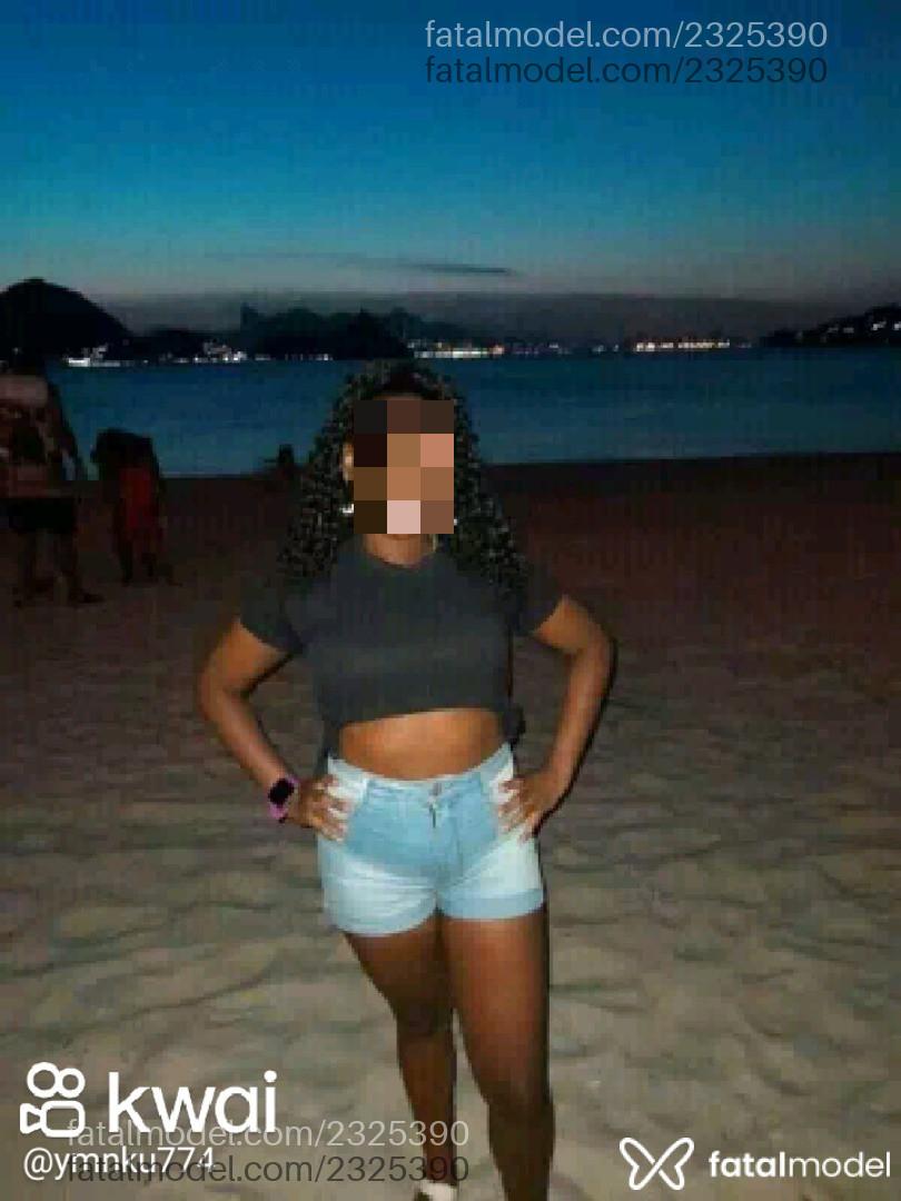 Acompanhante mulher com cabelo castanho de olhos pretos em Niterói - Safira