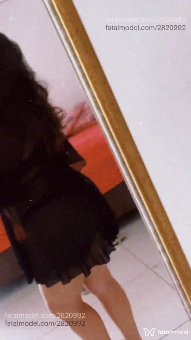 Acompanhante mulher com cabelo castanho de olhos castanhos em Criciúma - Vitória