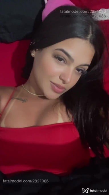 Acompanhante mulher morena (o) de olhos castanhos em Araxá - Gabriely