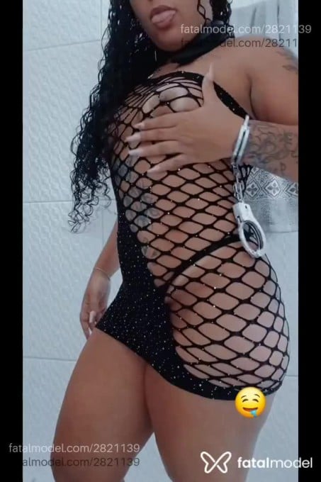 Acompanhante mulher morena (o) de olhos castanhos em Araruama - Jully