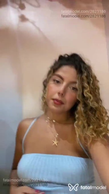 Acompanhante mulher loira (o) de olhos castanhos em Rio de Janeiro Acompanhante mulher loira (o) de olhos castanhos em Rio de Janeiro - Anitta