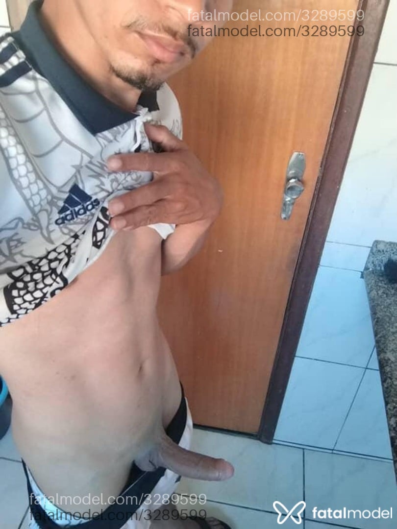 Acompanhante homem com cabelo castanho de olhos castanhos em Belo Horizonte - Boydemoto