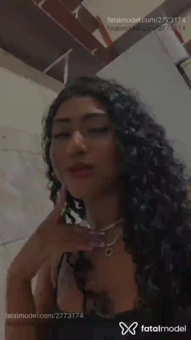 Acompanhante mulher morena (o) de olhos castanhos em Descalvado Acompanhante mulher morena (o) de olhos castanhos em Descalvado - Veronica